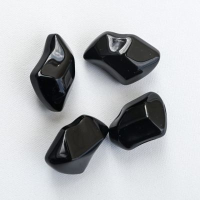 Kamyki ozdobne FIRE GLASS - kryształ czarny
